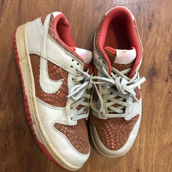 vintage nike skate shoes